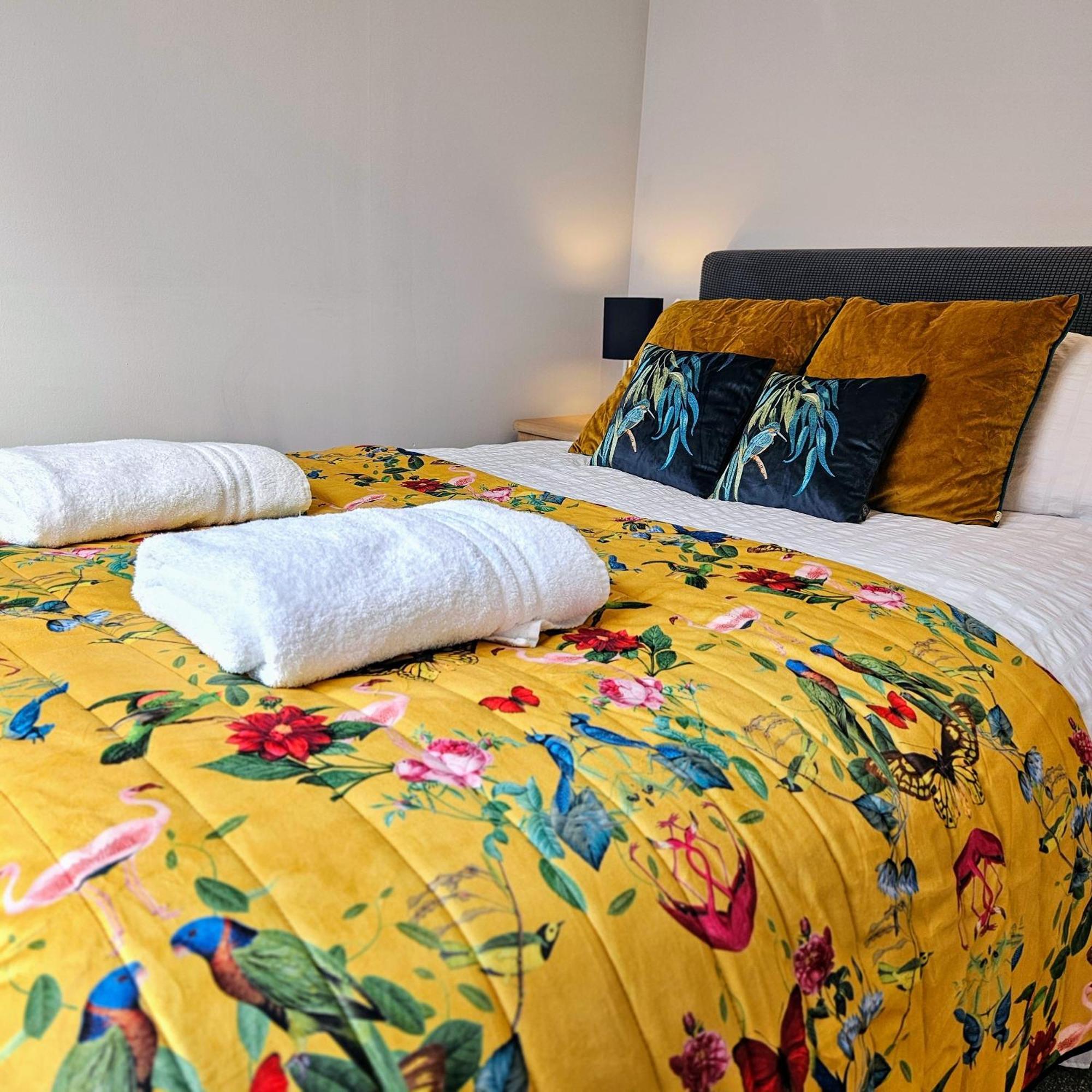 Bootham Court Grade II Duplex Apartment With Free Parking & Wi-Fi - Sleeps 2-6 People York Exterior foto
