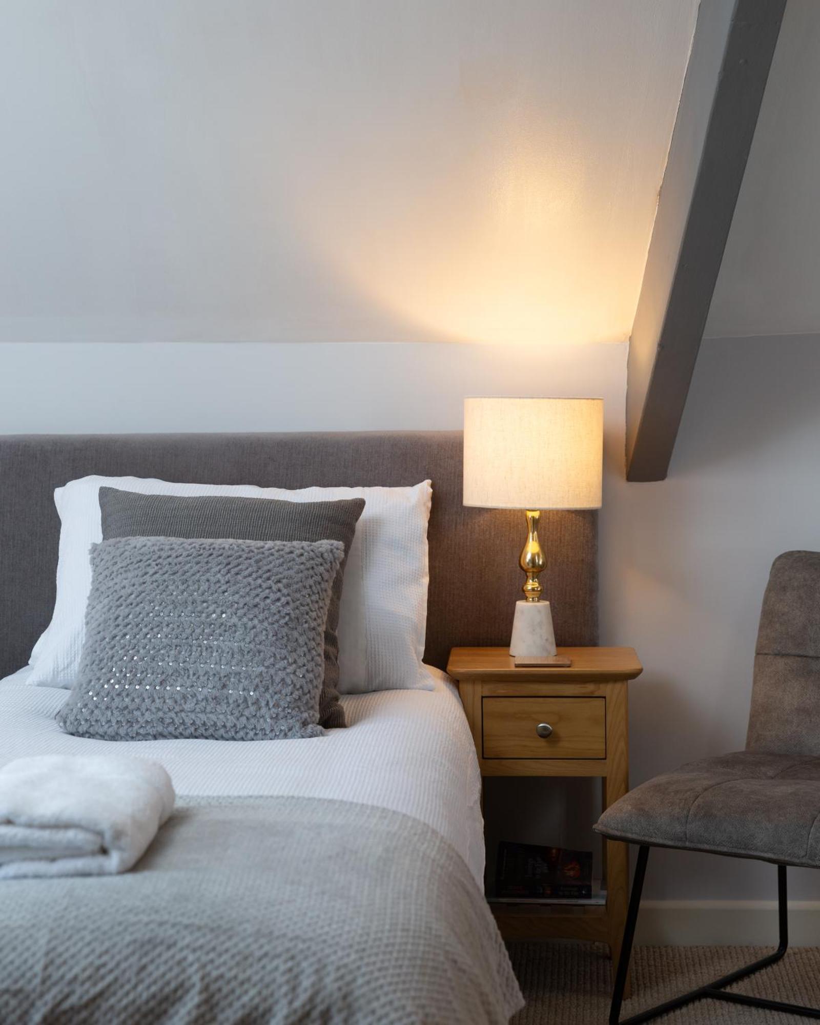 Bootham Court Grade II Duplex Apartment With Free Parking & Wi-Fi - Sleeps 2-6 People York Exterior foto